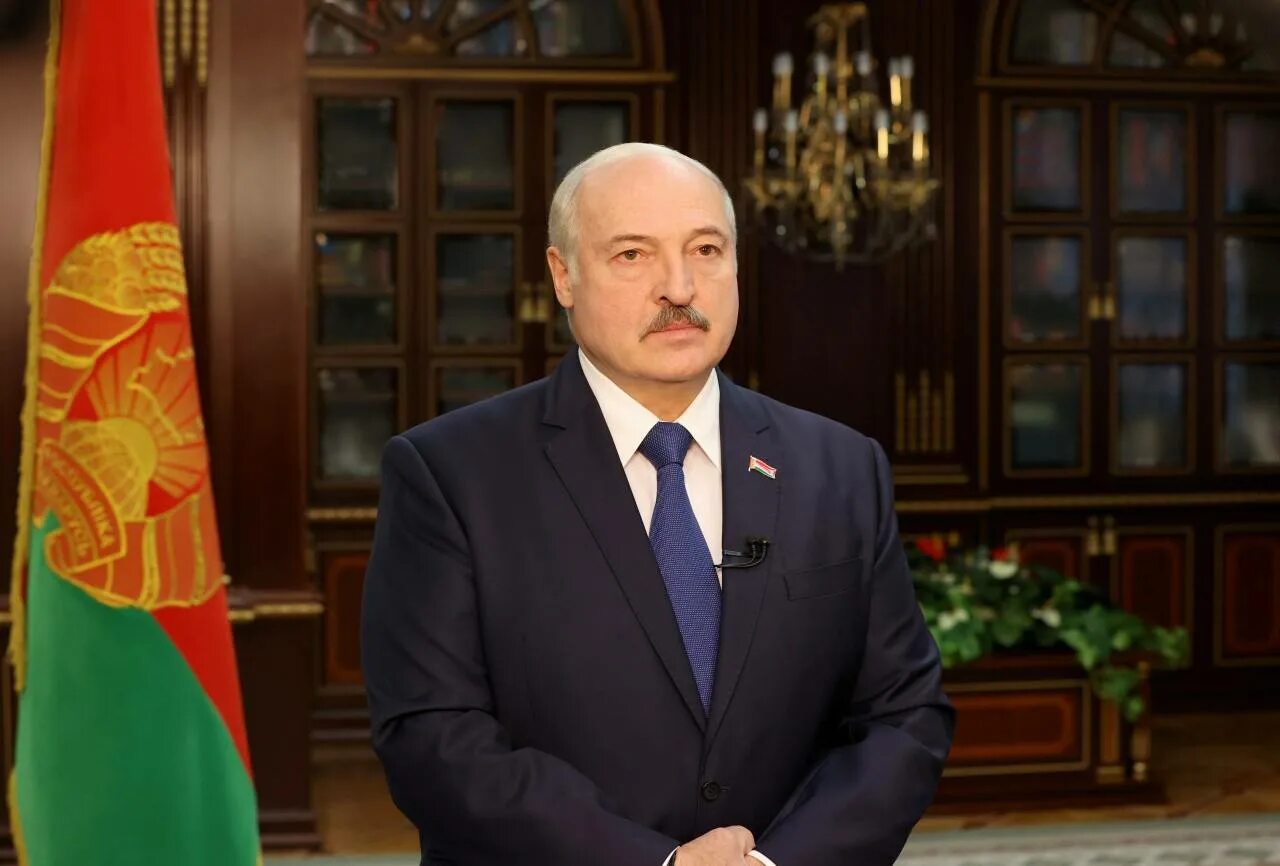 В каком году стал лукашенко президентом белоруссии. Александр григорьевич лук. президент белоруссии лукашенко. вика лукашенко. николай лукашенко 2025.
