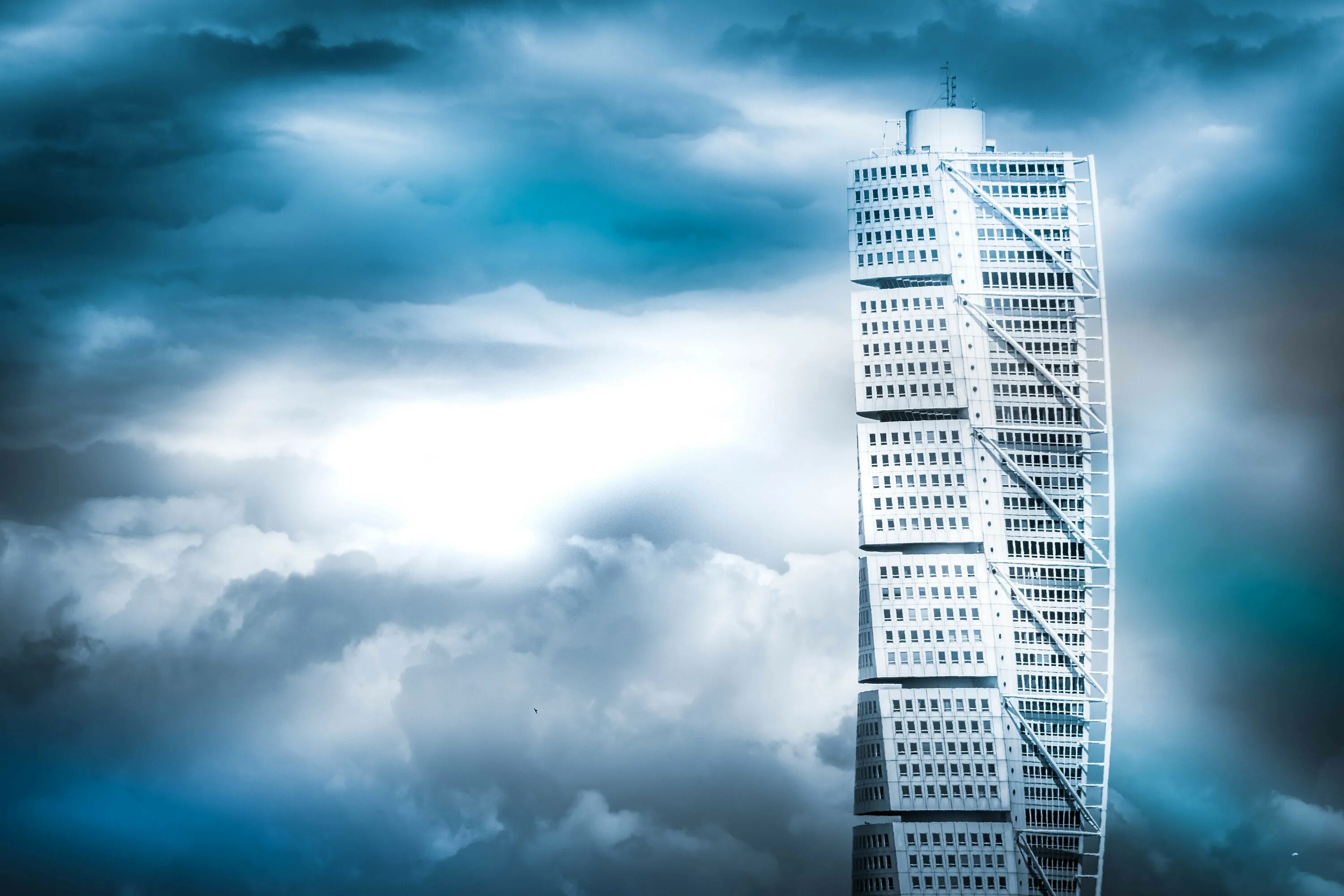 Cloud building