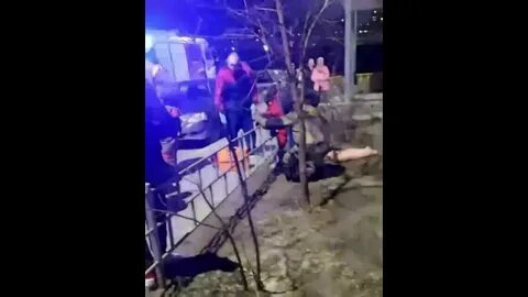 Девочка выпала из окна нижний