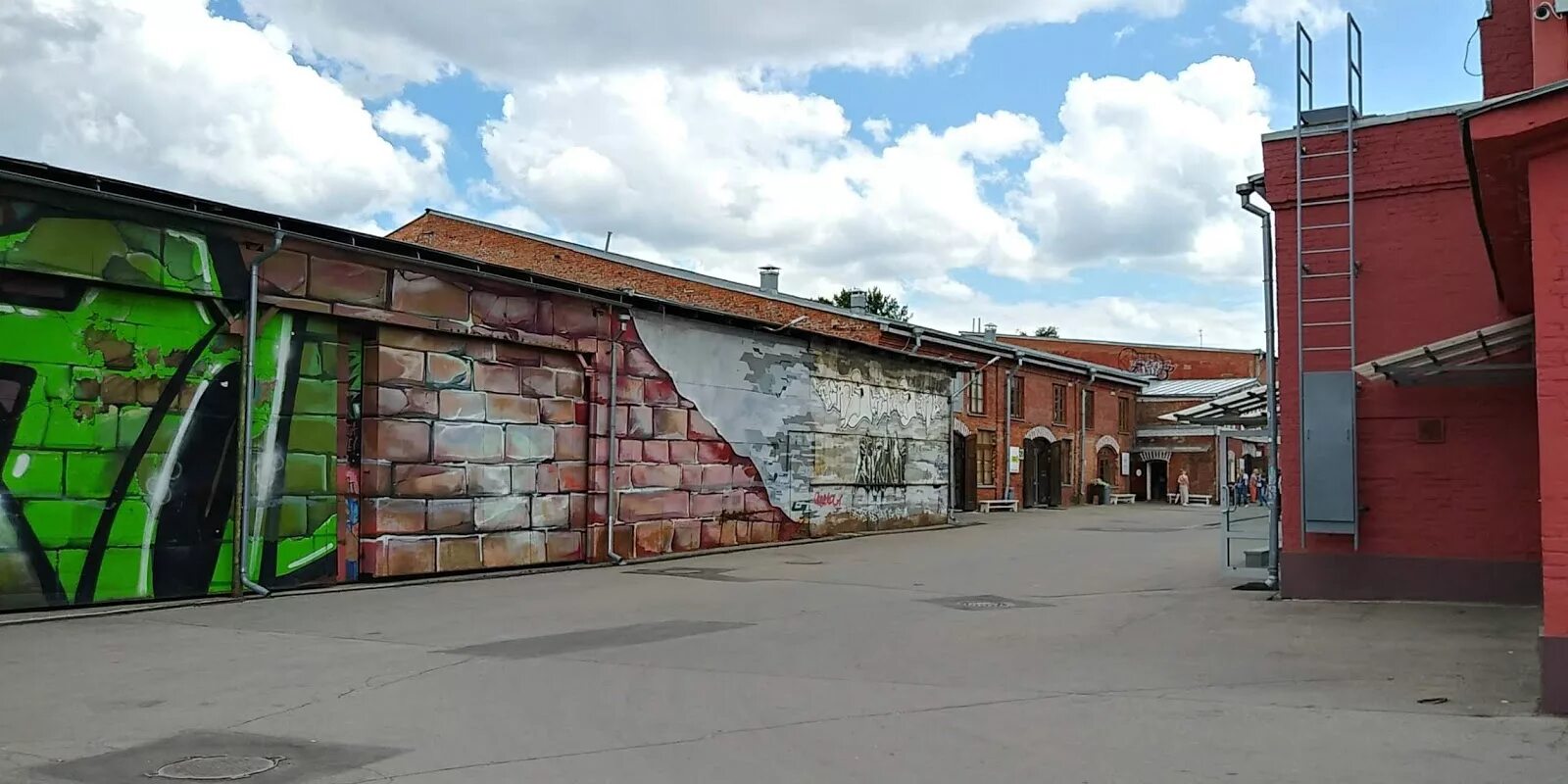 Центр современного искусства винзавод москва. Пространство винзавод москва. Тула винзавод арт пространство. Винзавод москва арт пространство. Винзавод рядом.
