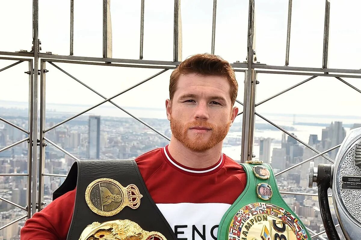 Канелое. Канело молодой. Saul alvarez. Сауль альварес. Сауль альварес обои.