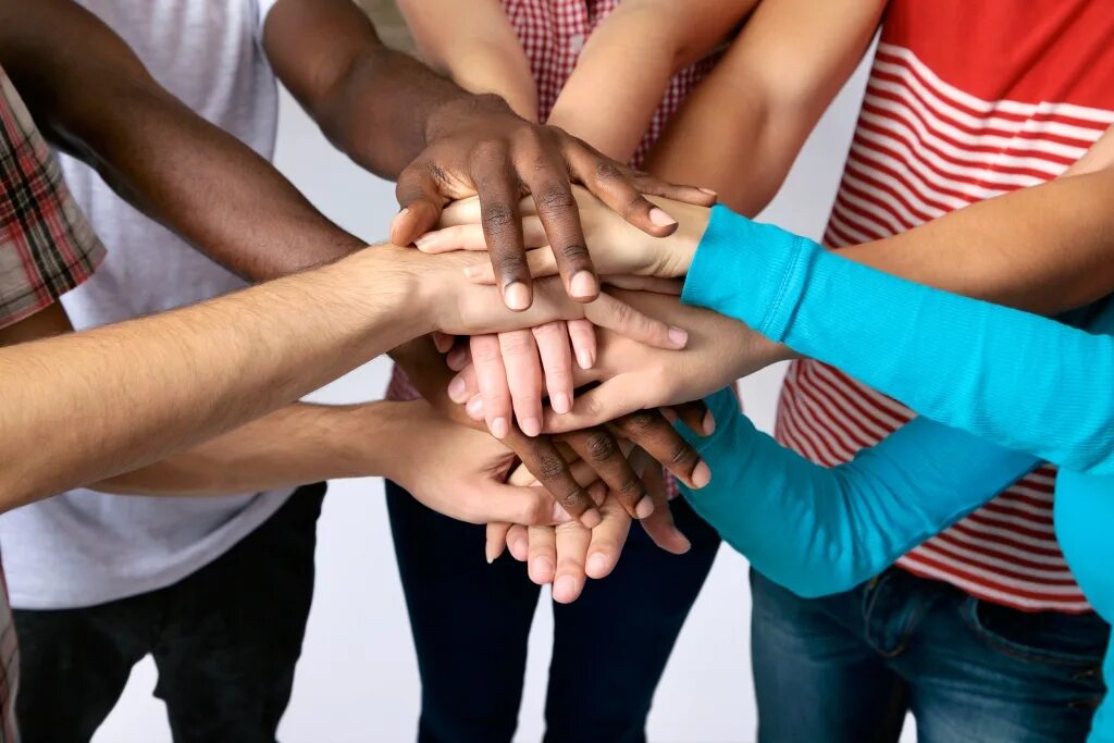 Belonging to a group