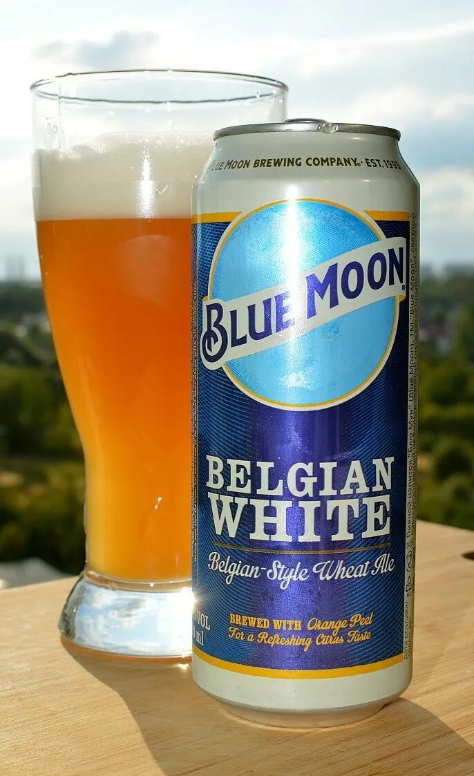 Купить пиво в кб. Blue Moon пиво. Пиво Блю Мун Бланш. Blue Moon Belgian White. Blue Moon Belgian White (Блю Мун бельгийское светлое).