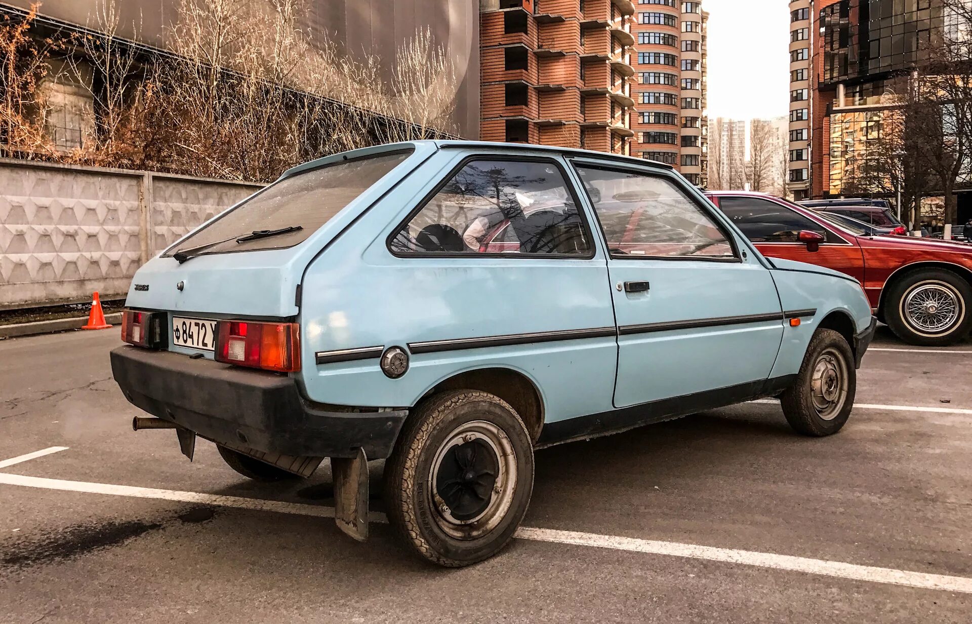 ЗАЗ-1102 «Таврия». ЗАЗ-1102 Таврия 1991. Машина ЗАЗ 1102 Таврия. ЗАЗ-1102 Таврия 1987. Почему таврия