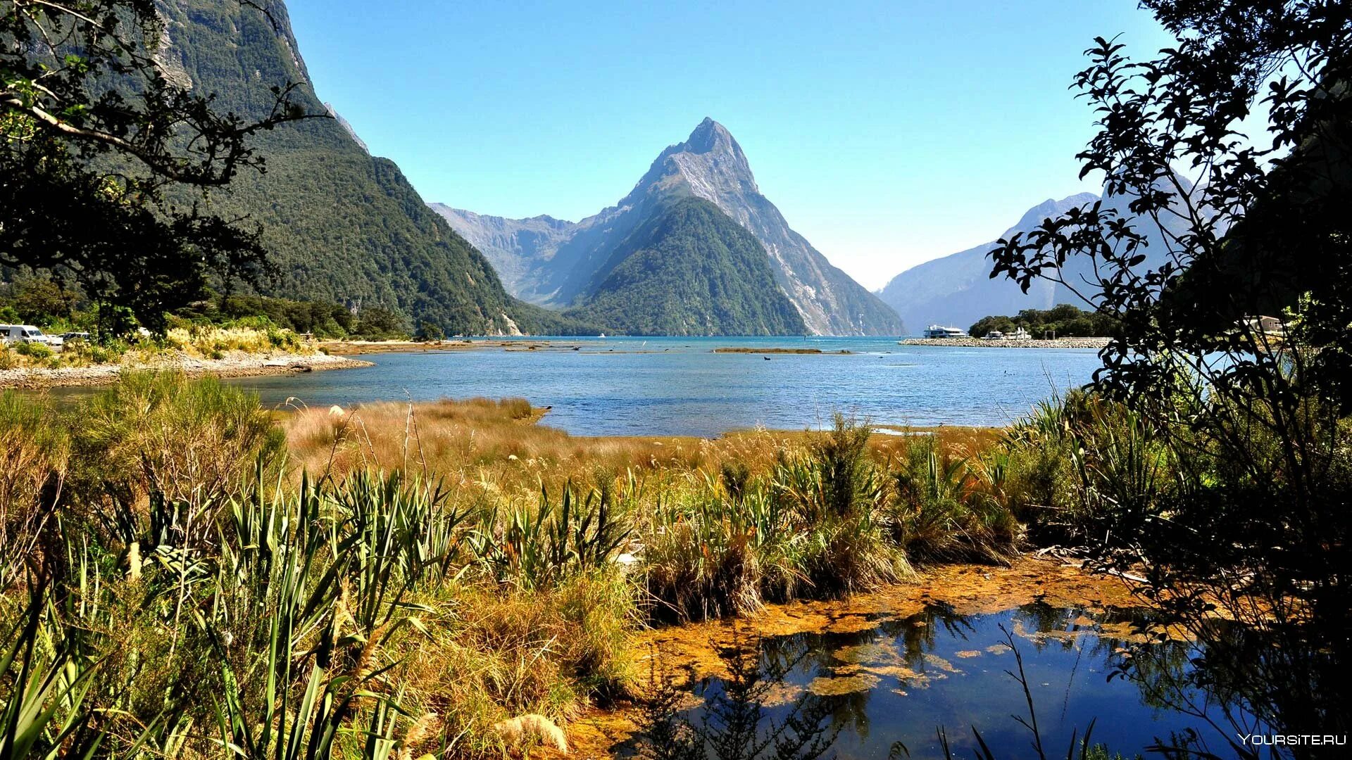 New zealand consists. Национальный парк Фьордленд. Национальный парк Фьордленд новая Зеландия. Национальные парки * Фьордленд в новой Зеландии.. Национальный парк Фьордленд новая Зеландия фото.