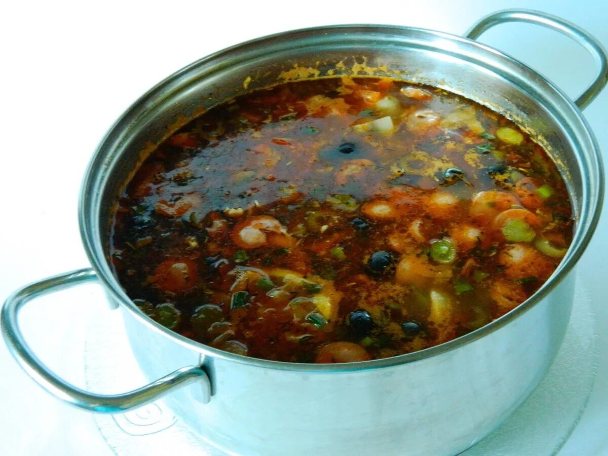 Солянка. Солянка сборная мясная. Солянка сборная мясная классическая. Солянка сборная мясная. Солянка домашняя.