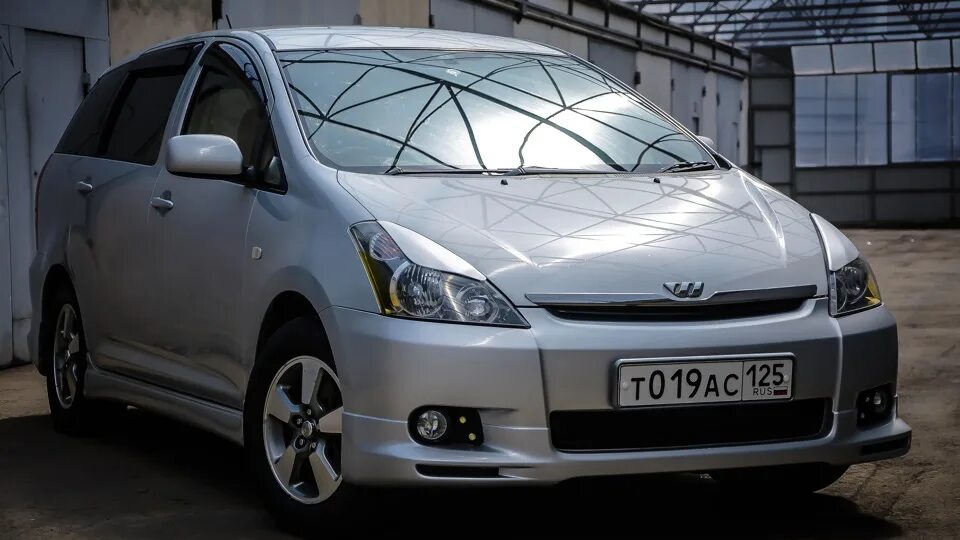 Toyota Wish 1.8. Тойота Виш 1. Тойота Виш 1.8 2003. Тойота Виш 12. Тойота виш приморский край