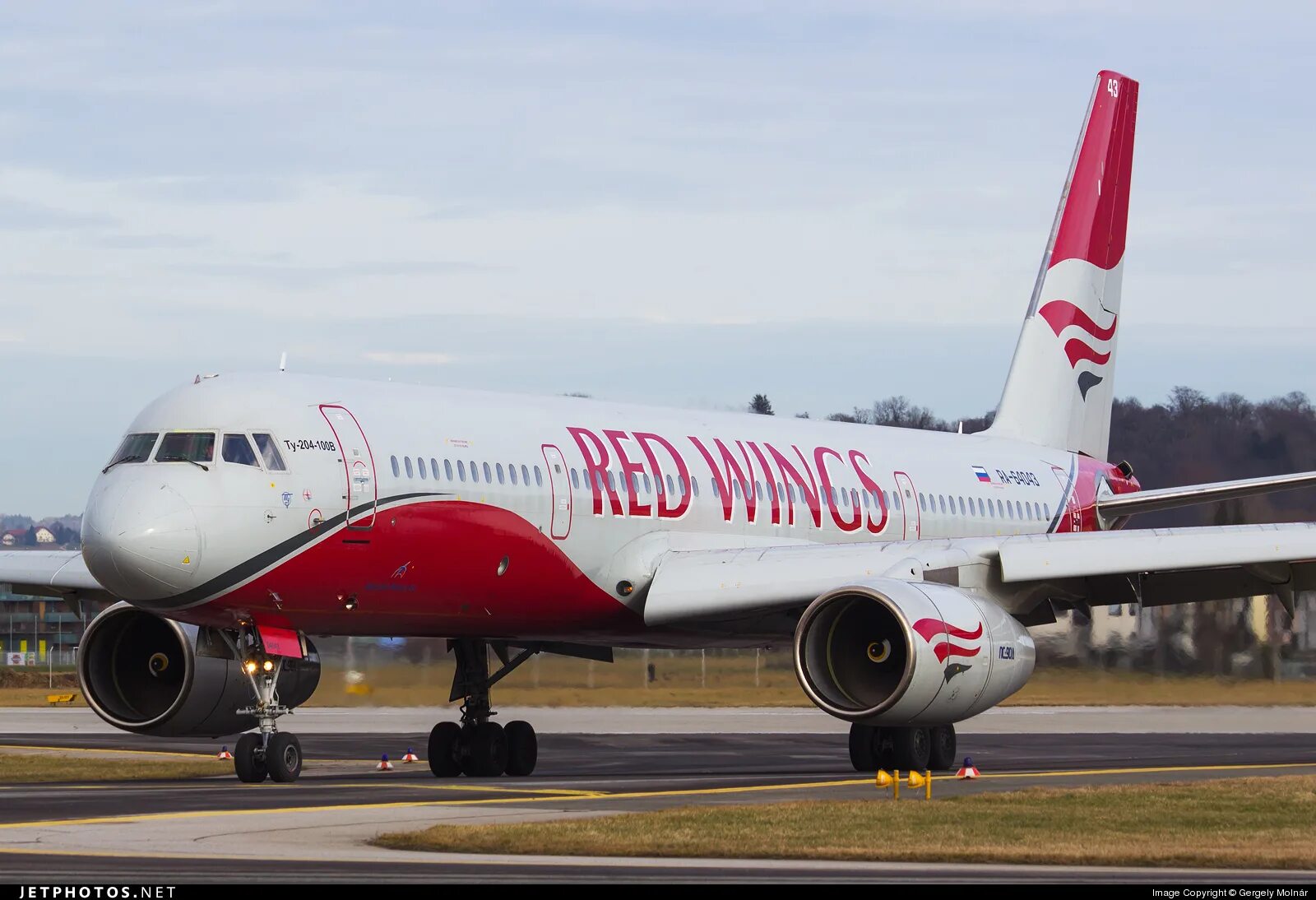 Боинг 777 ред Вингс. Boeing 777-200 ред Вингс. Самолеты Red Wings Boeing 777. Боинг 737 Red Wings. Red wings boeing 777