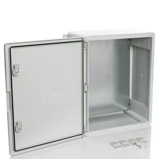 Пластиковый щит с монтажной панелью ip65