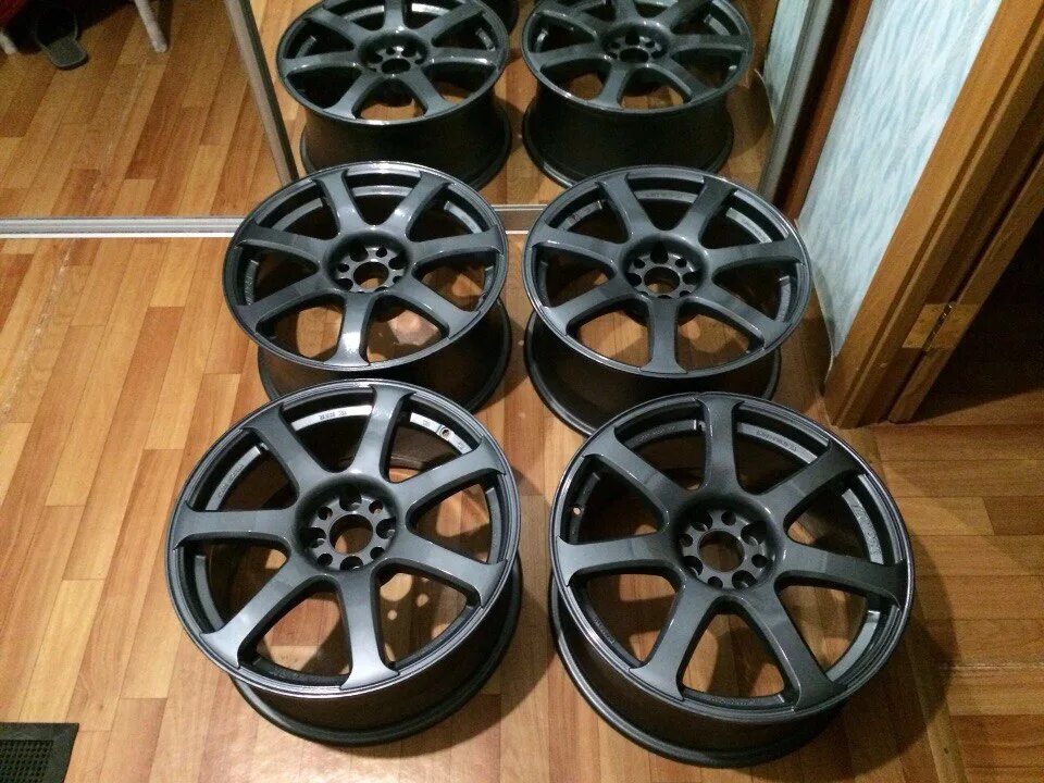 Ворк эмоушен р18 с полкой. Work xt7 реплика. Work emotion xt7 r17 5/114,3. Диски work emotion xt7 r17. Work emotion xt7 r17 4 100.