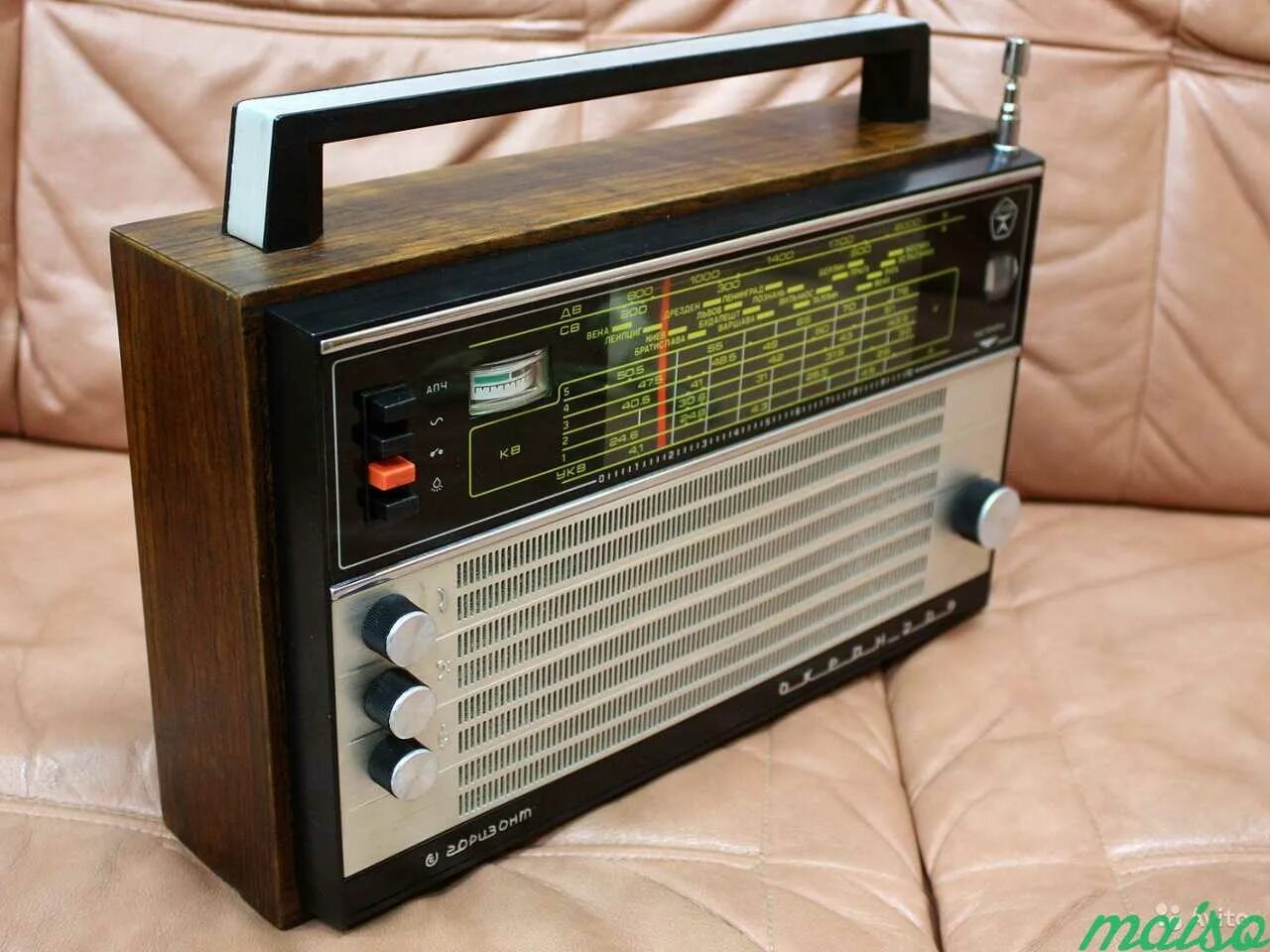 Советские радиоприемники океан 209. Приемник океан 209. Советские радиоприемники океан 209. Приемник океан 209. Приемник ссср океан 209.