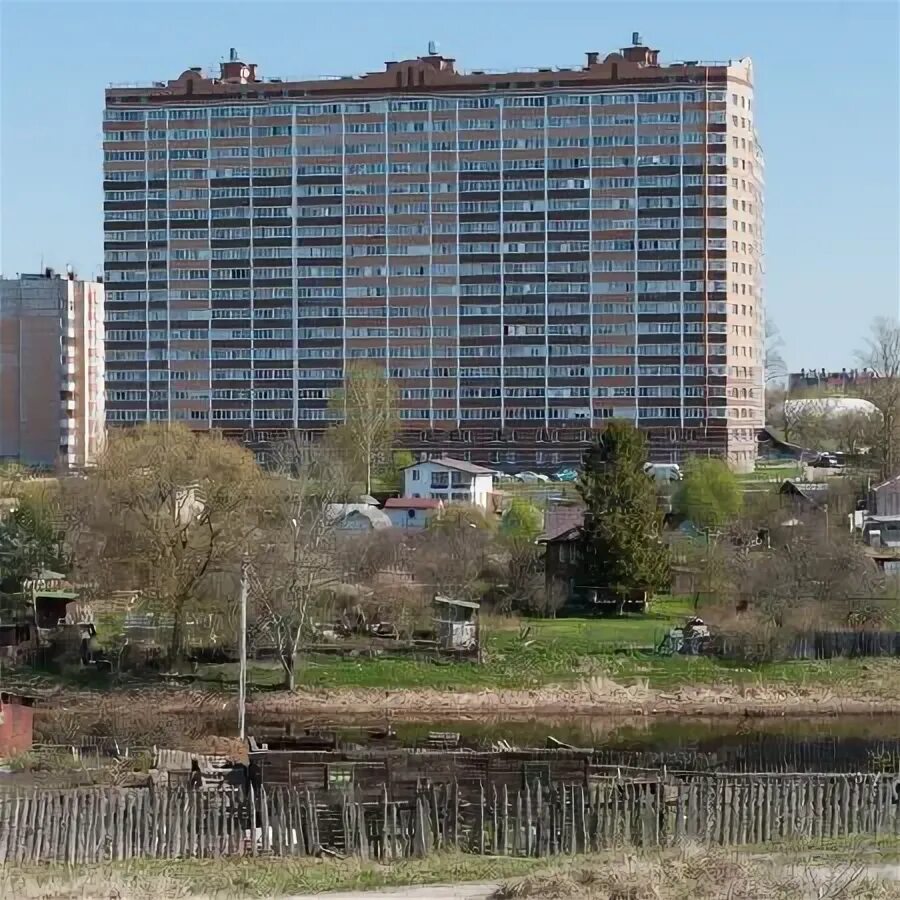 Никольское однокомнатную. ЖК Первомайский Никольское. Никольское Первомайская 17. Никольское дом на Первомайской. Город Никольское улица Первомайская.