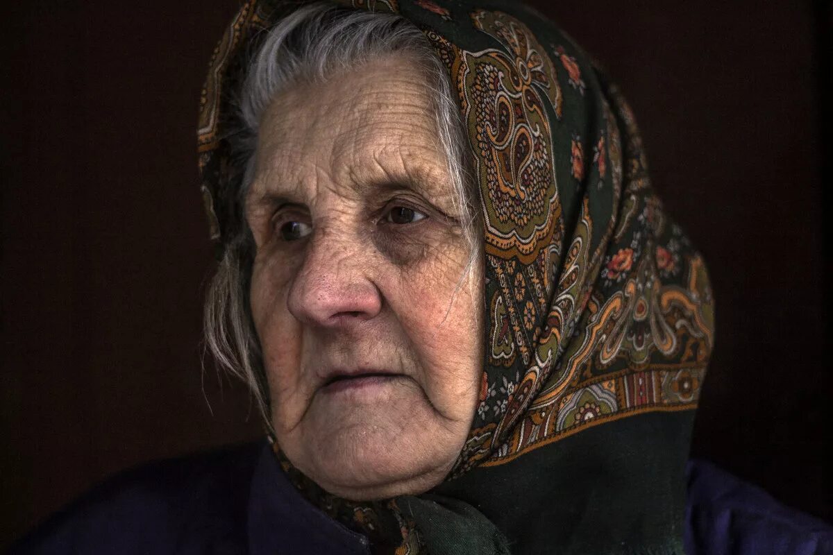 Real old women. Старая женщина. Портрет пожилой женщины. Бабушка фотопортрет. Старые фотопортреты женщин.