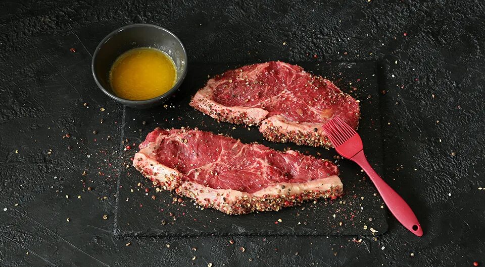 Приготовление стейка стриплойн. Приготовление стейка стриплойн. Sirloin стейк. Стейк стриплойн. Стейк нью-йорк.