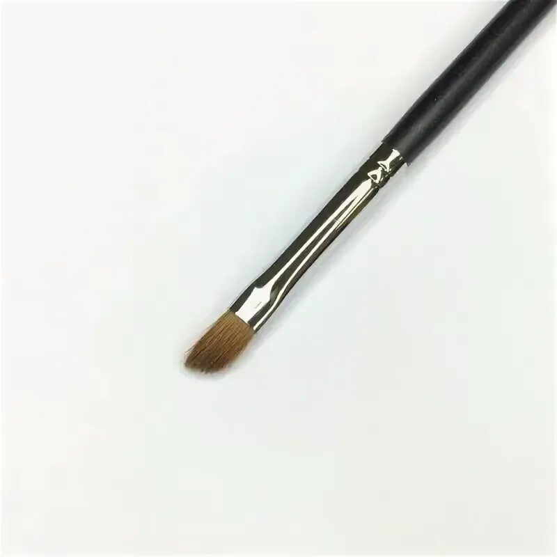 Кисть карандаш для глаз. Кисть make-up-secret basic в2. кисточка для растушевки карандаша для глаз. кисть скошенная daccordo №6. кисть для тушевки карандаша.