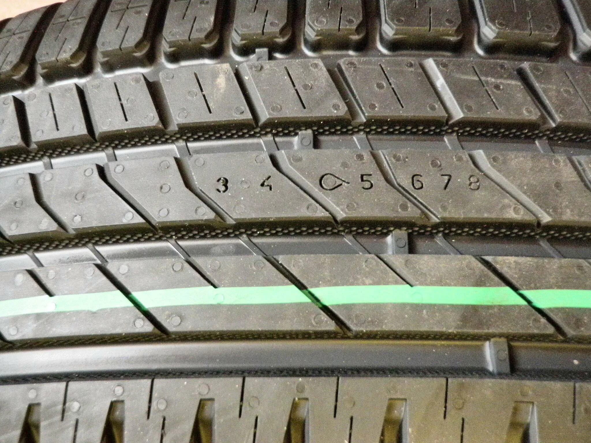 Nokian hakka green 2. Nokian Tyres Hakka Green 2 летняя. Nokian Tyres Hakka Green 2 185/60 r15 88h летняя протектор в мм. Hakka Green 3 195/60 r15 88h.