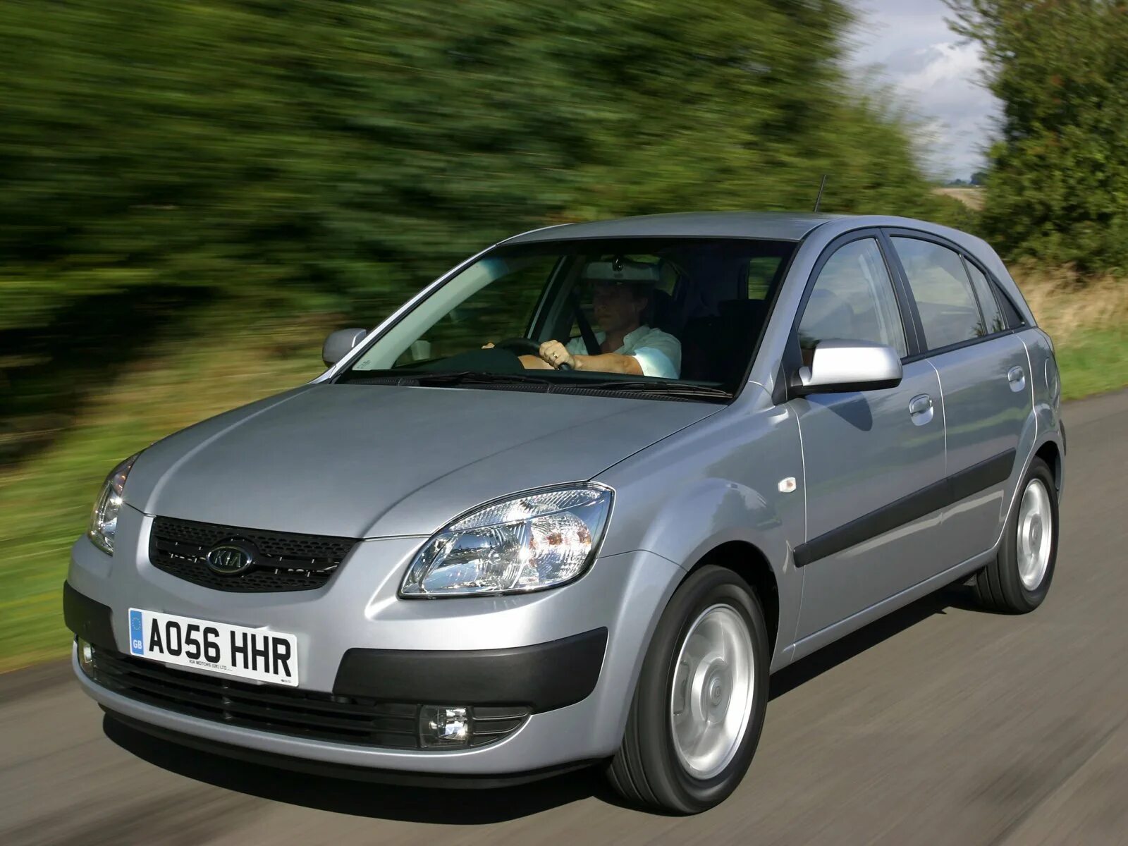 Kia Rio 2005. Kia Rio 2005 хэтчбек. Кия Рио хэтчбек 2005. Киа Рио 2 2005 хэтчбек. Rio 2005 2011