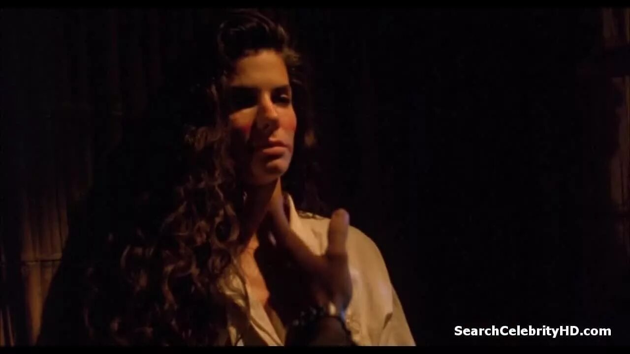 Fire on the amazon 1993 sandra bullock. Амазонка в огне (1993). Fire on the amazon 1993 sandra bullock. Амазонка в огне (1993). Амазонки в огне с сандрой буллок.