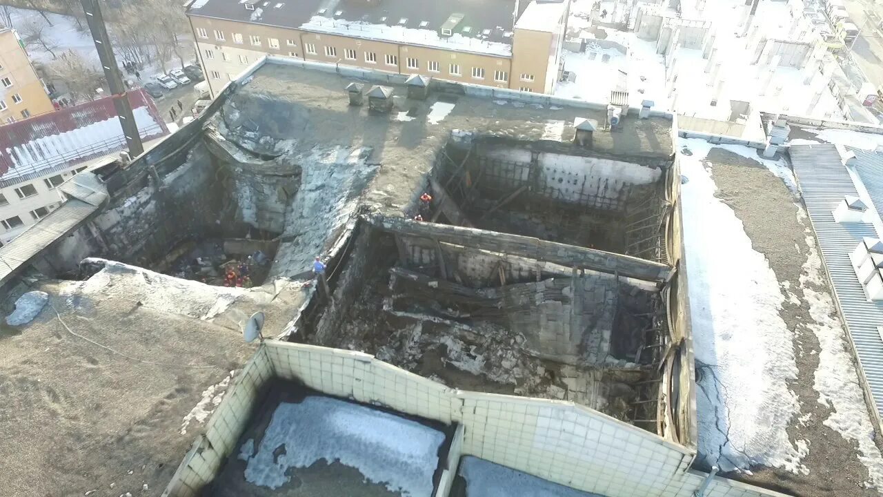Парк зимняя вишня кемерово. Зимняя вишня кемерово сейчас 2022. Зимняя вишня торговый центр снесли. Парк ангелов кемерово зимняя вишня. Зимняя вишня кемерово 2018.