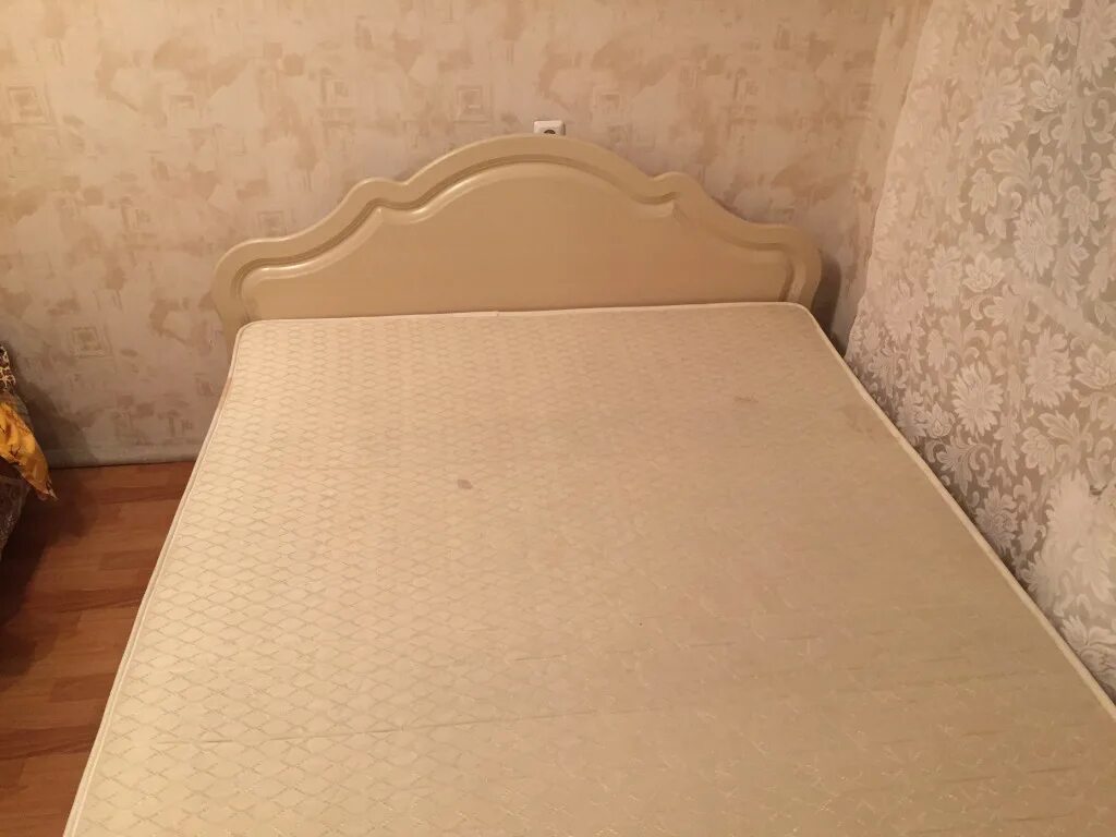 Продаже кровать б у. В Самаре б/у кровати барахолка. Продам кровать ул Орджоникидзе 36 Уфа. Продам кровать 1,5 Петрозаводск. Продам бу кровати Сераген.