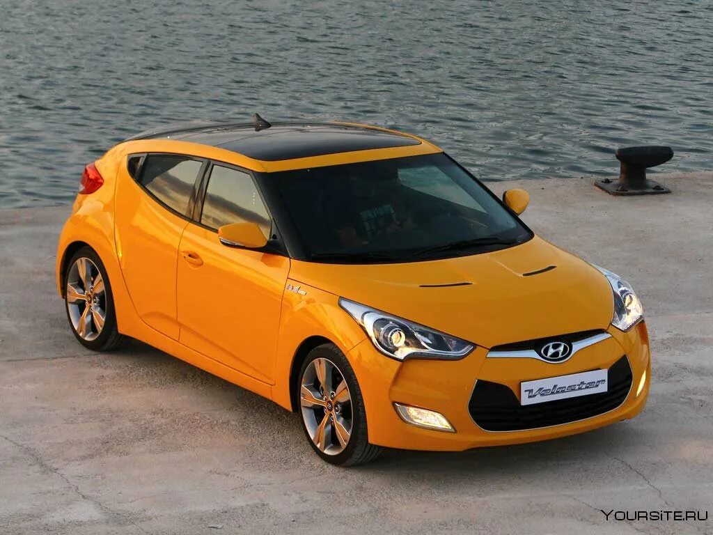 Hyundai Veloster 1. Hyundai Veloster 3 двери. Спортивный Хендай Велостер. Хендай Велостер 4 двери. 2 дверные хэтчбеки