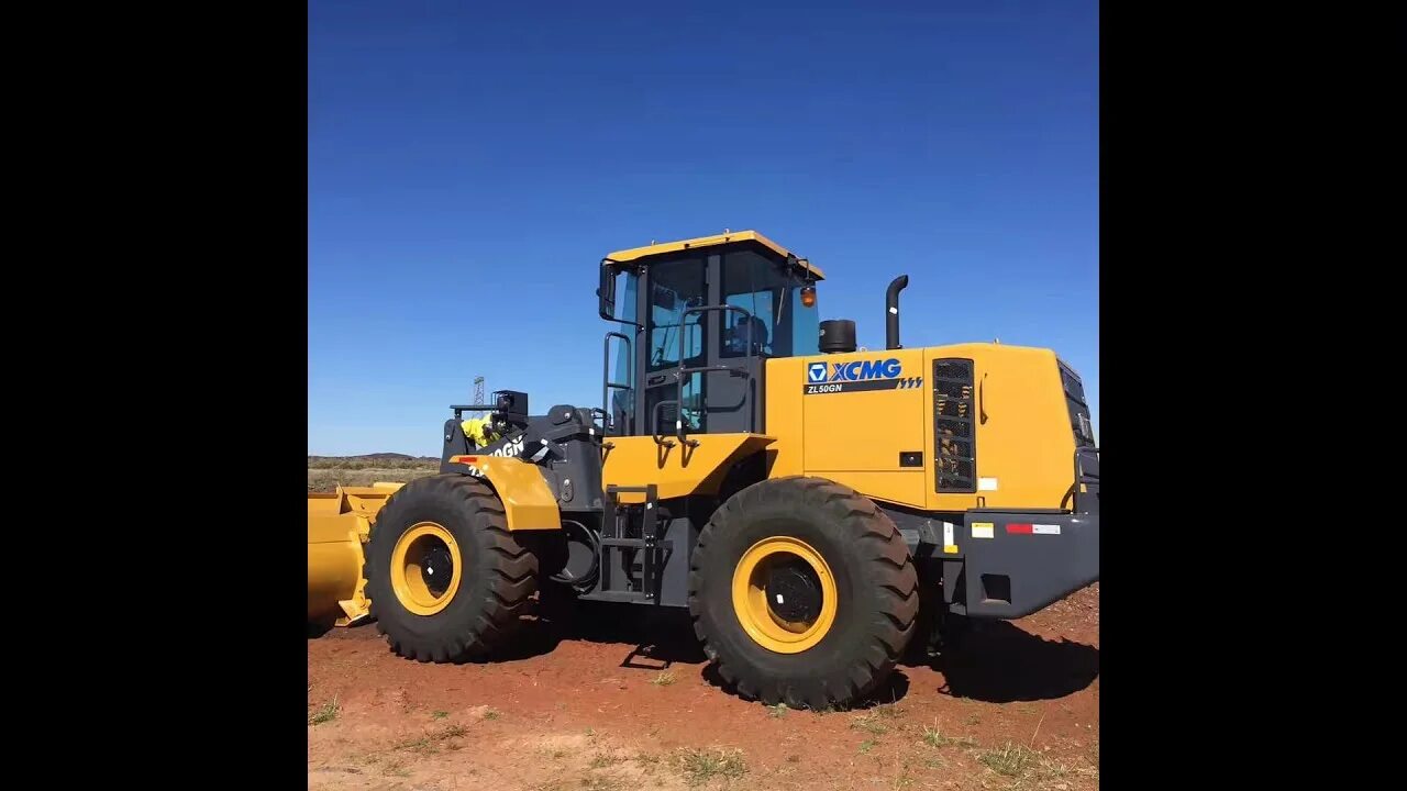 Xcmg xe235c. Фронтальный погрузчик xcmg lw300. Xcmg xct30. Авито xcmg. Автокран xcmg 30 тонн.