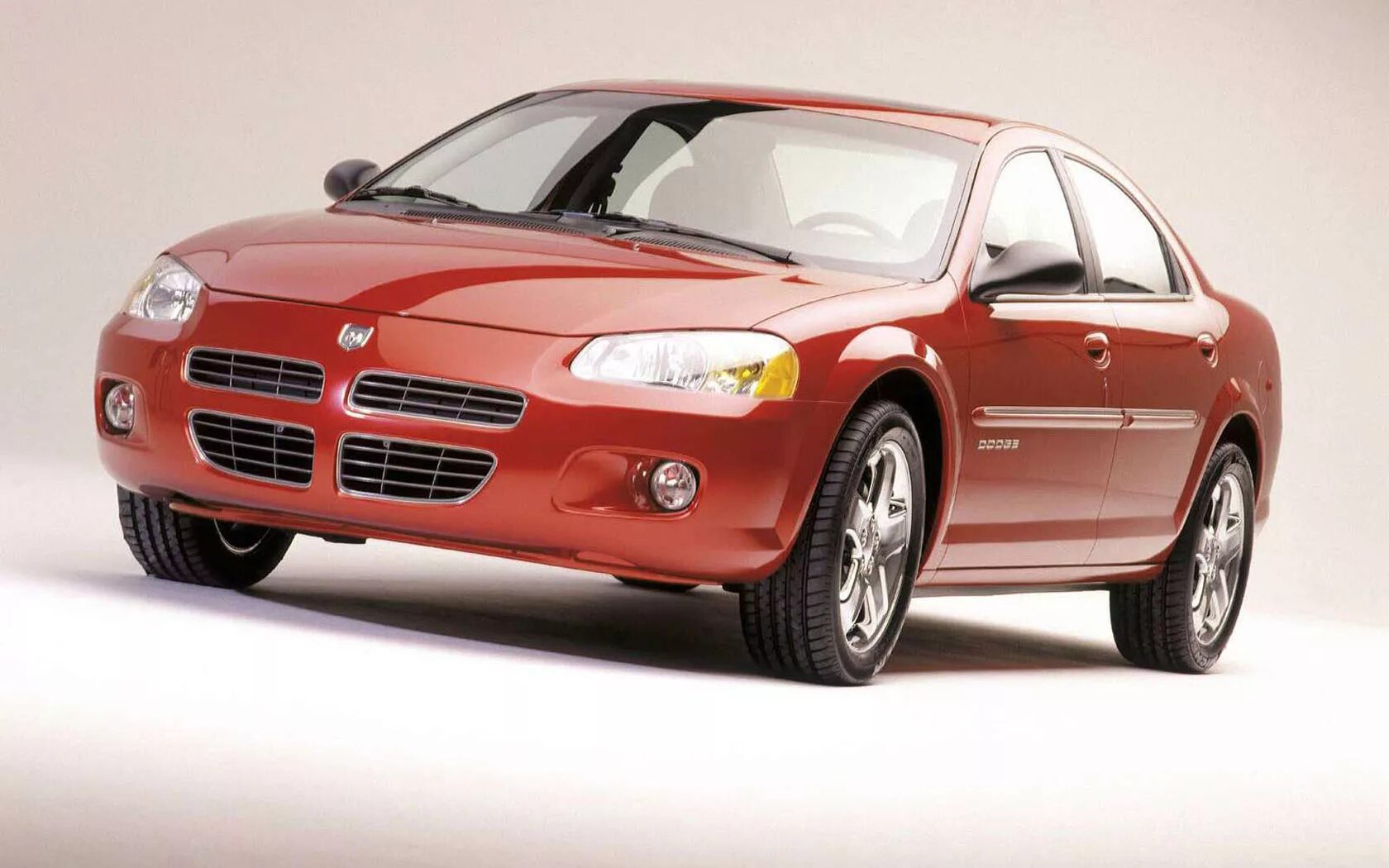 Включи легковые машины. Машина Додж Стратус. Додж Стратус седан. Dodge Stratus 2.7. Dodge Stratus 2001.