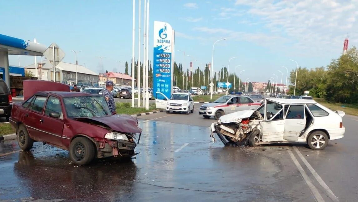 01. Происшествия в башкирии в кушнаренково. Ижевск дтп 2погибших2021. В башкирии в дтп погиб водитель лады приоры. Авария абзелиловский район.