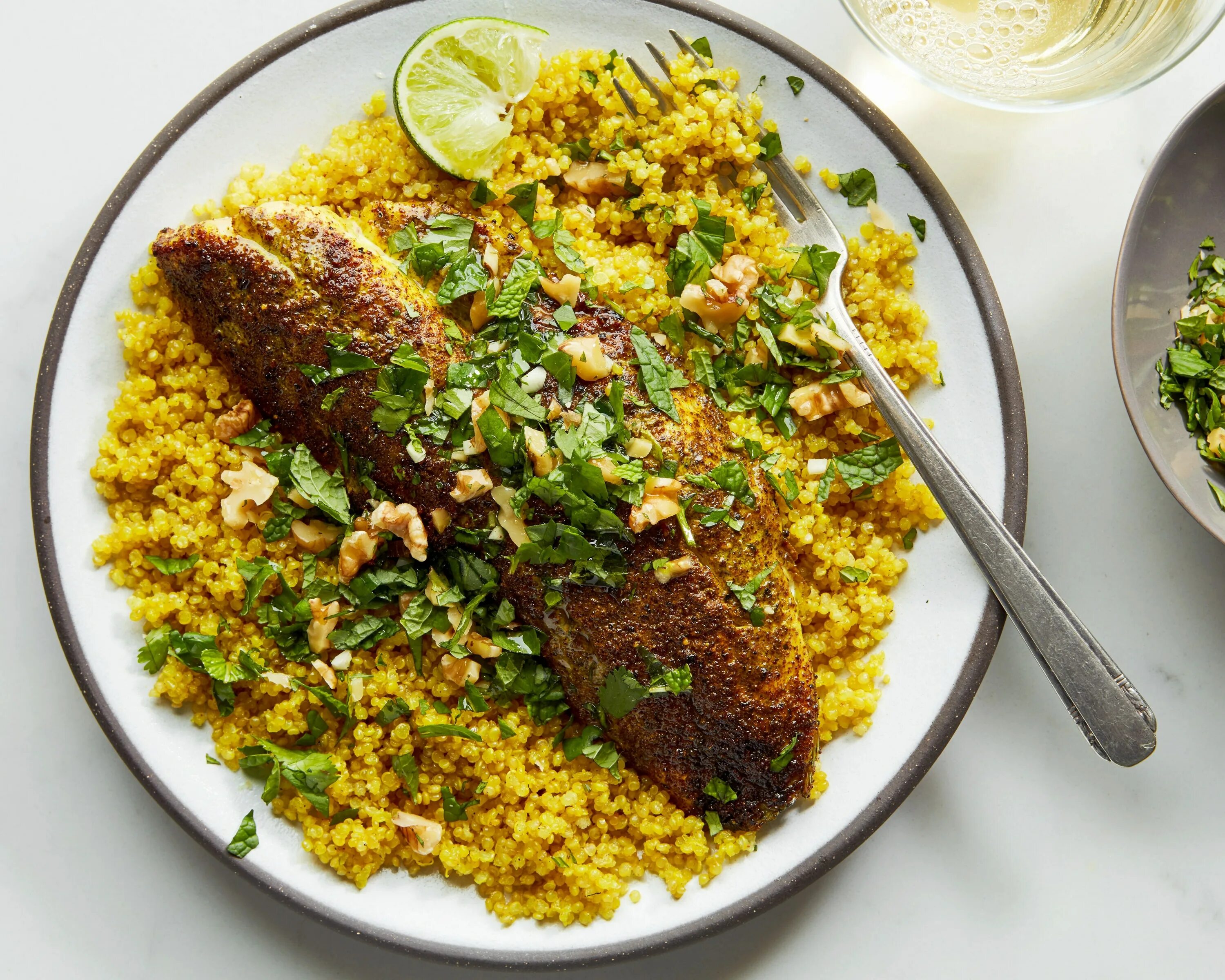 Блюда с шафраном. Vegetable Pilaf with Fish on Eid Night. Mazamorra de quinua какая кухня. Sabzi Rang.