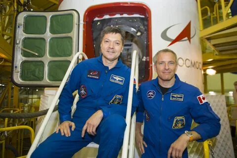 Старт космонавтов