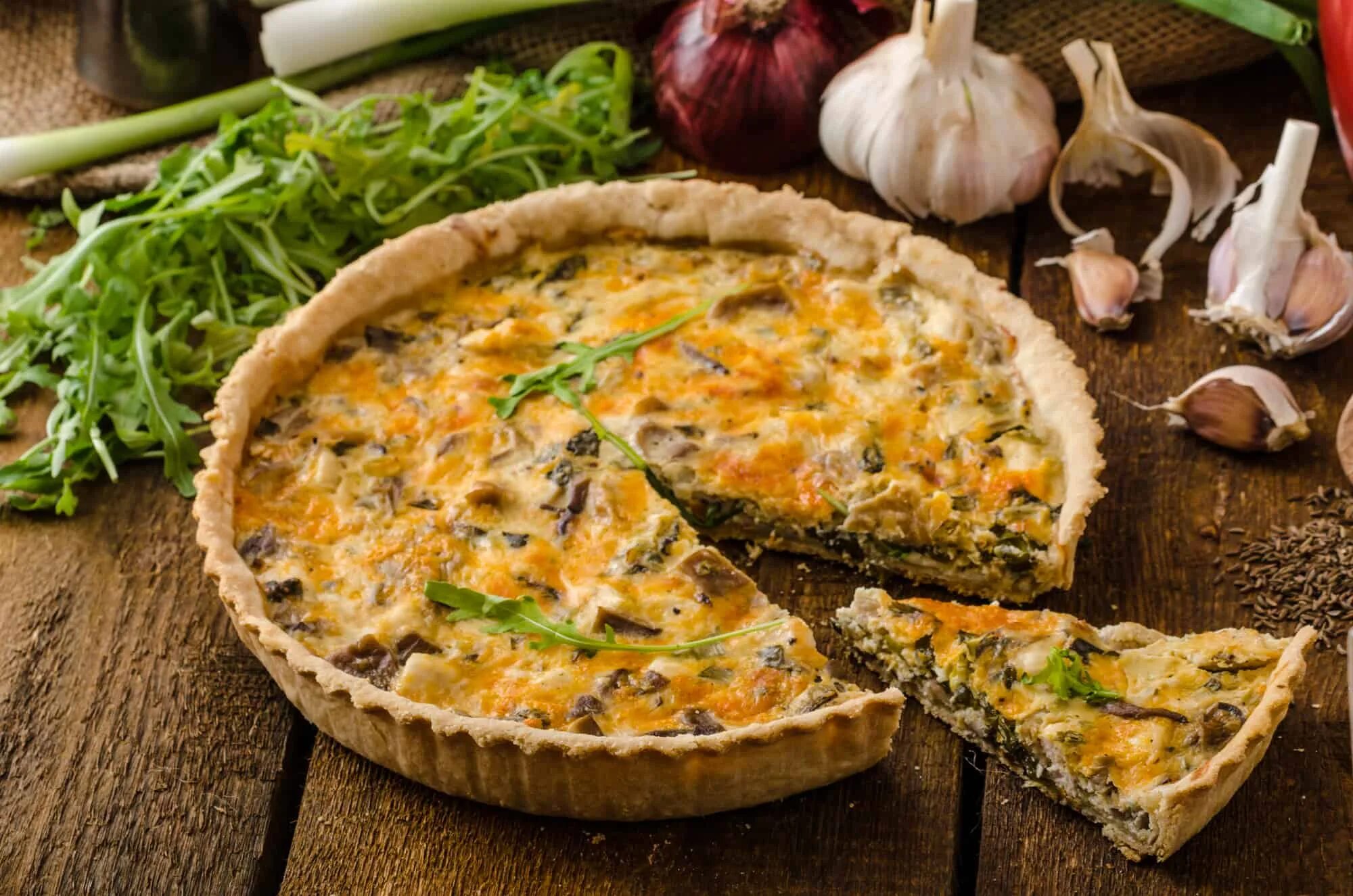 КИШ Лорен. КИШ Лорен (Quiche Lorraine). Французская кухня КИШ Лорен. КИШ Лорен с курицей и грибами. Пирог на ужин