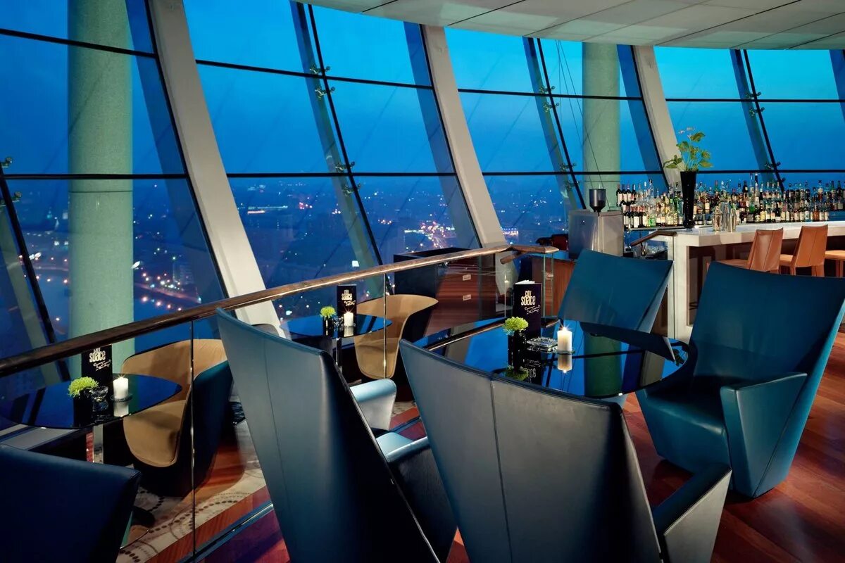 City Space Bar & Restaurant, Москва. Отель Swissotel красные холмы. Красные холмы гостиница Москва ресторан. Спейс бар красные холмы. City space москва