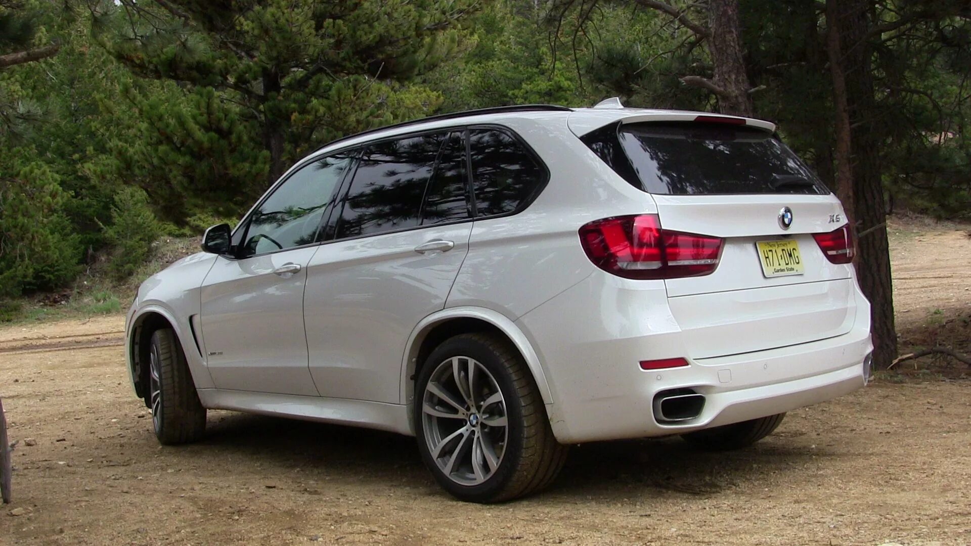 Х 5 21 16. БМВ x5. BMW x5 50i e70 m-Sport. BMW f15. БМВ х5 ХДРАЙВ 50i.