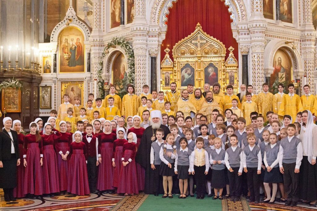 Детский хор в воскресной школе презентация. Воскресная школа для детей. Воскресная школа эмблема. Школа или церковь. Школа или церковь.