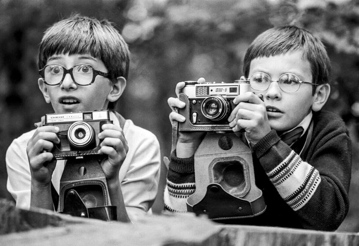 Фотокружок. Советский фотограф. Фотокружок для детей. Юный фотограф. Советские фотохудожники.