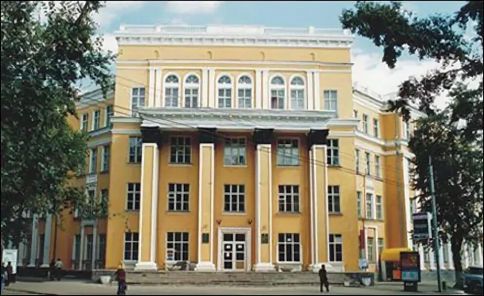 Архитектурно-строительный колледж Барнаул. Архитектурно-строительный колледж Барнаул Ленина. Ленина 68 Барнаул колледж.