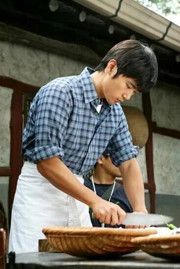 Шеф повар 2007. Шеф повар 2007. Шеф повар фильм 2007 корейский. Повар 2007 фильм. Битва кимчи_2010.