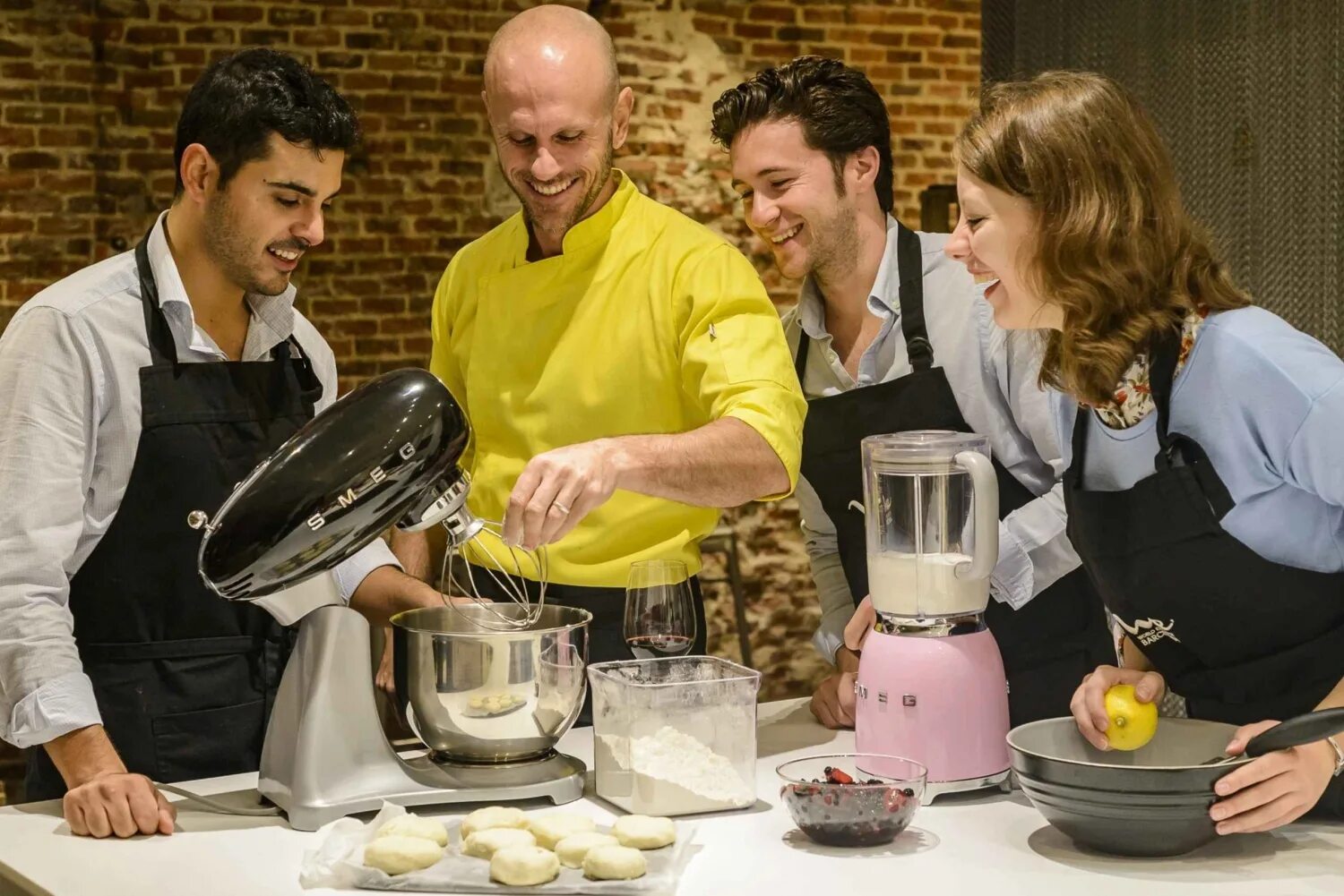 Тимми шоу. Экономика по кулинарии. Кукинг шоу в ресторане. Фуд нетворк передачи. Гордон рамзи.