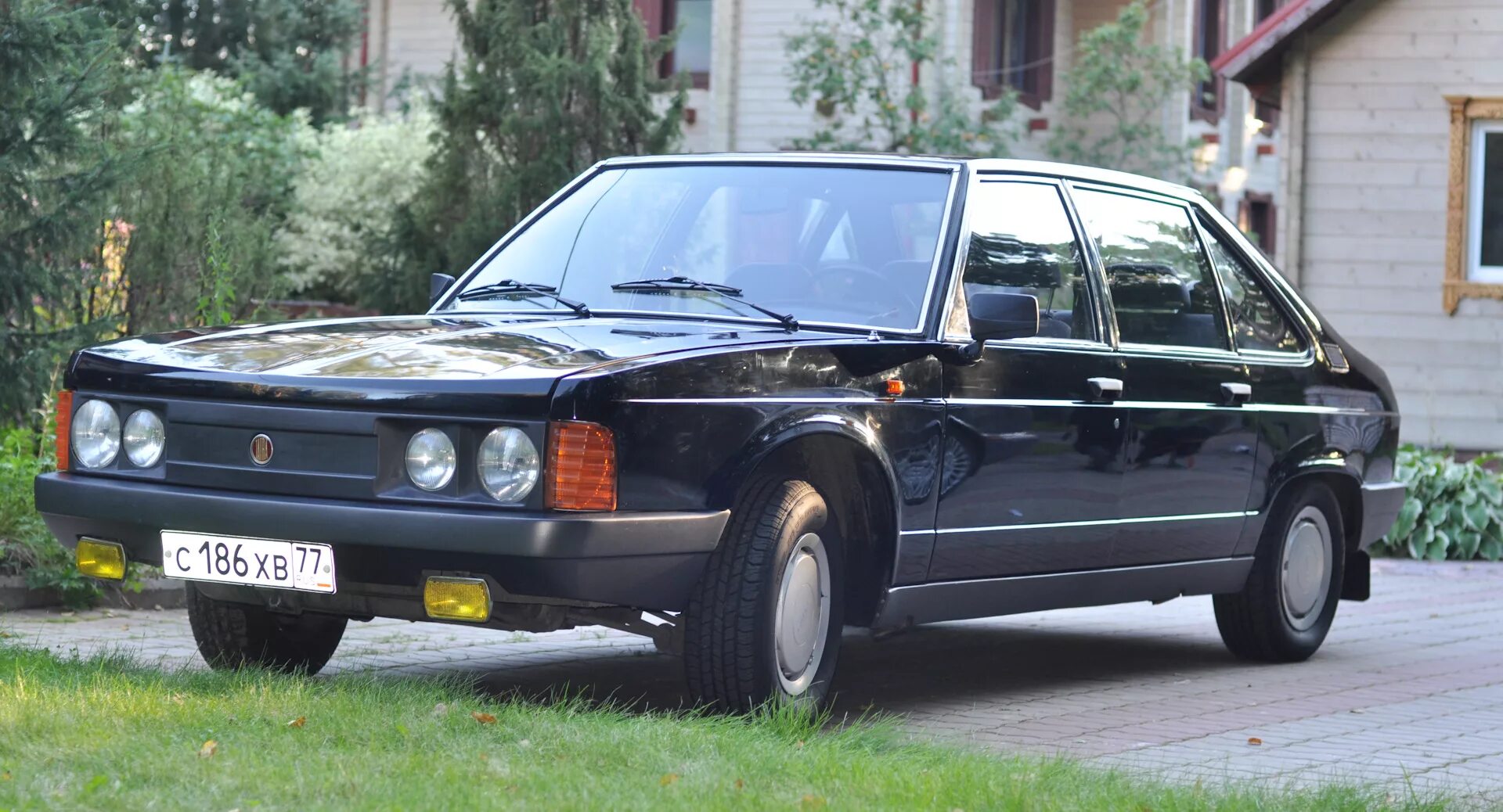 Tatra 613. Татра т613. татра 613. tatra 613-2. татра легковая 613.
