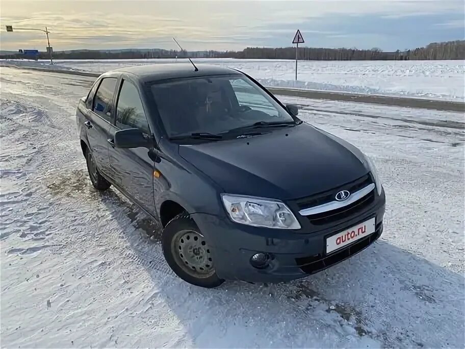 Гранта 15 года. Гранта простая. Гранта седан 2014. Гранты 300 тысяч. Гранты 300 тысяч.