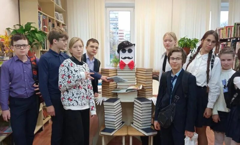 18 школа г королев. королев гимназия 18 бассейн. гимназия 18 имени илюшина королев. проспект космонавтов 19 королев. гимназия 18 королев.