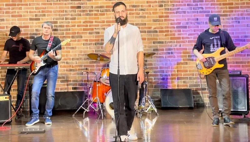 Песня алексей московский. Александр панайотов. Певец лд андрей. Панайотов 2022. Талант исполнитель.