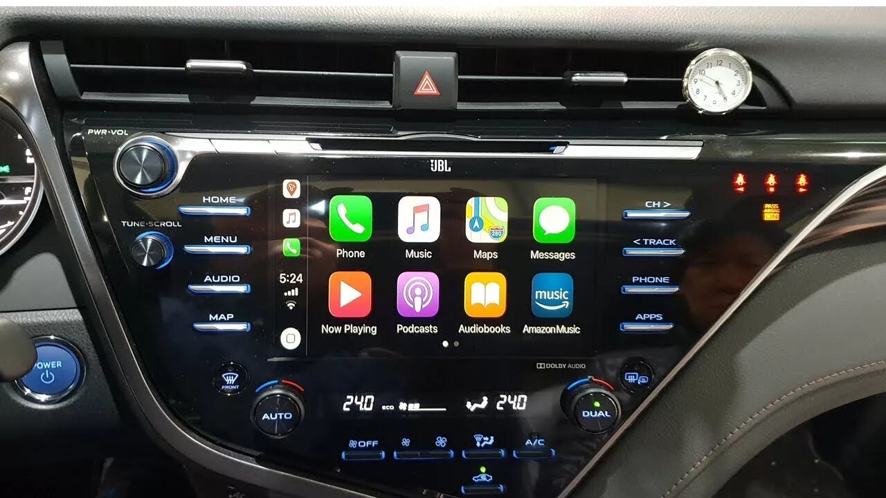 Camry android auto. Камри v70 carplay. камри 70 apple carplay. carplay toyota camry v70. carplay camry 50.