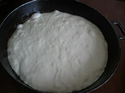 Дрожжевой хлеб на сковороде