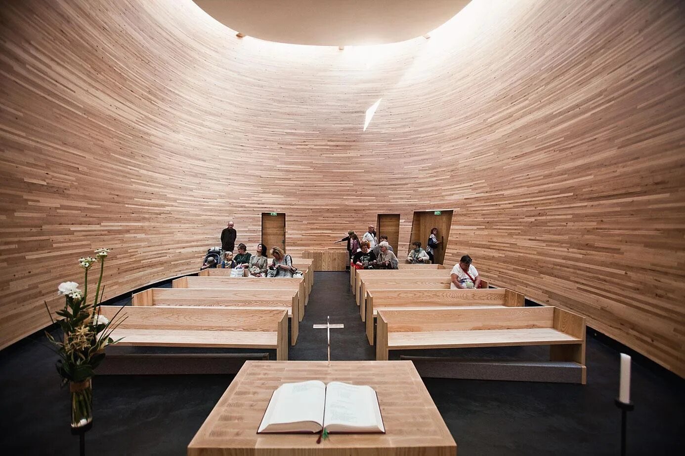 часовня тишины. часовня тишины. часовня тишины. часовня тишины. церковь тишины в хельсинки.