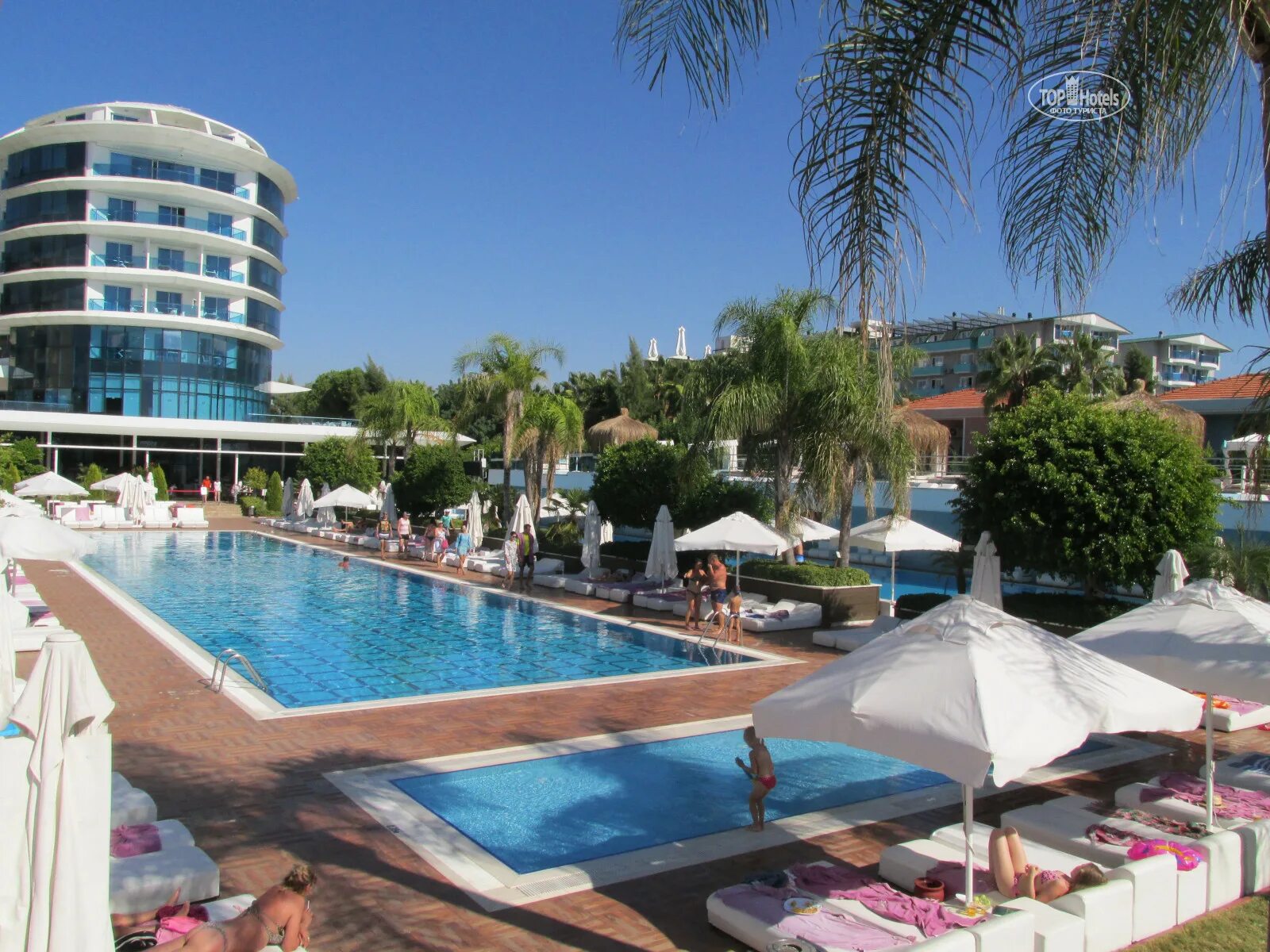 Кью премиум резорт турция. Браслеты отеля q premium. Тур в q premium resort 5*. Q premium resort 5 турция. Кью премиум резорт турция алания.