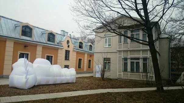 Гридчинхолл галерея. Gridchinhall арт резиденция. Арт резиденция афиша. Hiap финская арт резиденция. Художественная резиденция.