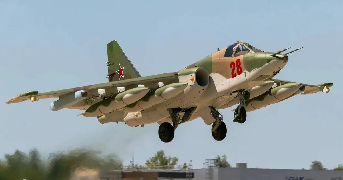 Су 25 штурмовик модификации. Су-25см3. Су 25 штурмовик модификации. Су 25 штурмовик модификации. Су-25 штурмовик российский самолет.