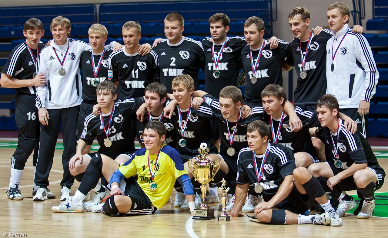 синара футбольный клуб. мфк виз синара. синара команда. синара команда. синара каменск уральский.