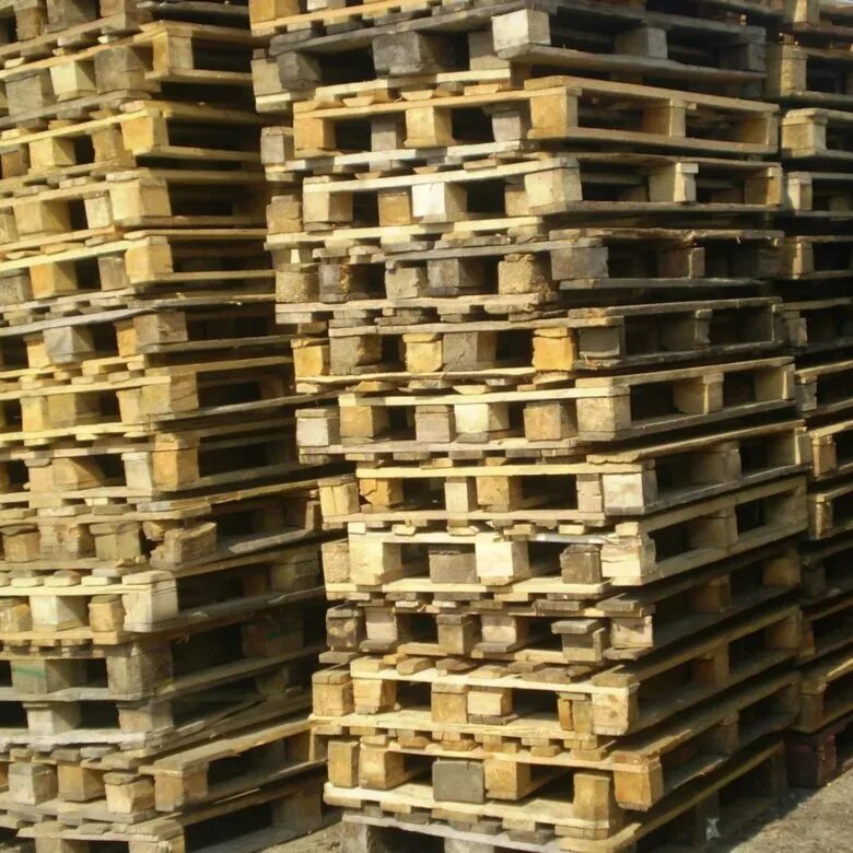 разгрузка паллетов. поддон 3 сорт 1200х800. поддоны деревянные. евро поддон 1200 на 800. самовывоз поддонов.